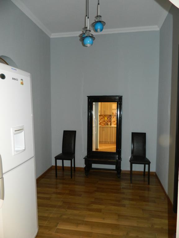 Apartment On Aleksandr Pushkin Street Tbilisi Exterior photo